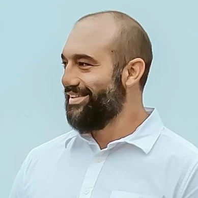 tommy headshot